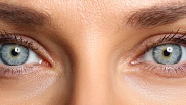 Óleos Essenciais para Olhos Inchados