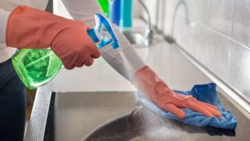 Óleos essenciais para limpeza doméstica
